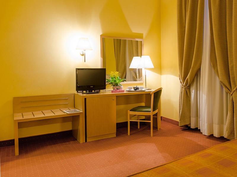 Hotel Bigio 산펠레그리노테르메 외부 사진